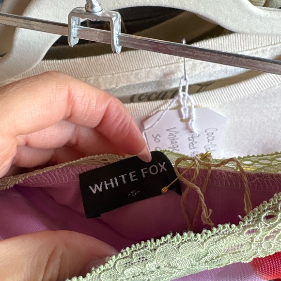 White Fox Boutique mini dress - Picture 3 of 3